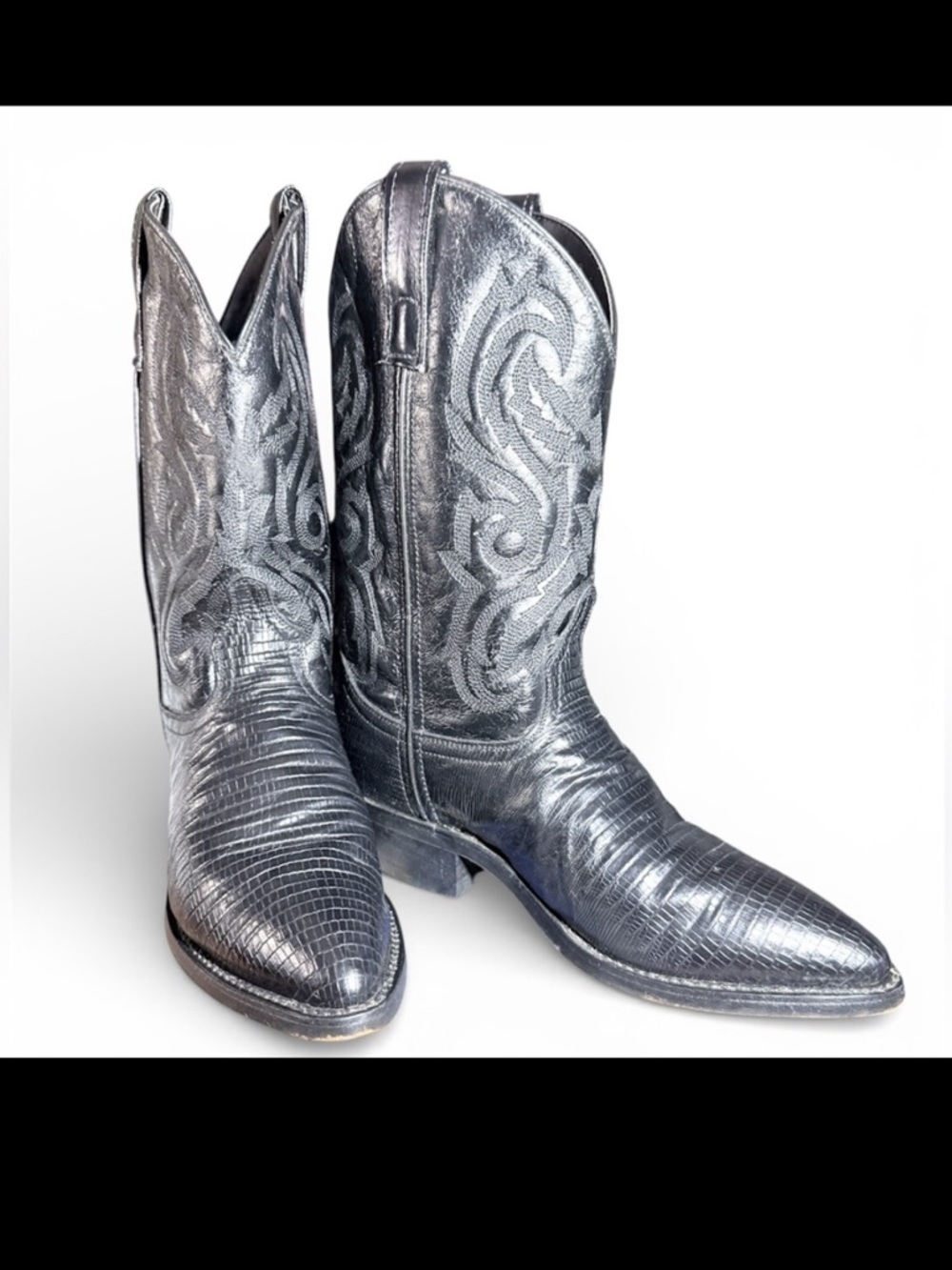 Men’s black leather pointed toe cowboy boots Size 6.5M